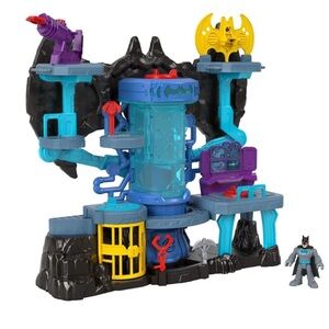 Imaginext DC Super Bat-Tech Batcave Batman Figure Playset +Extra Set of Figures
